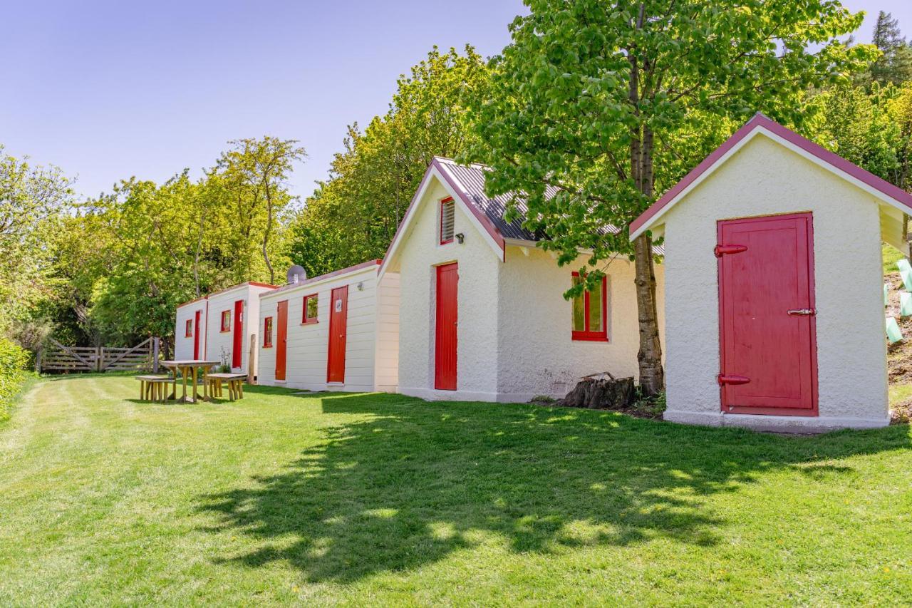 Mount Cook Station Huts Hotel Lake Tekapo Buitenkant foto